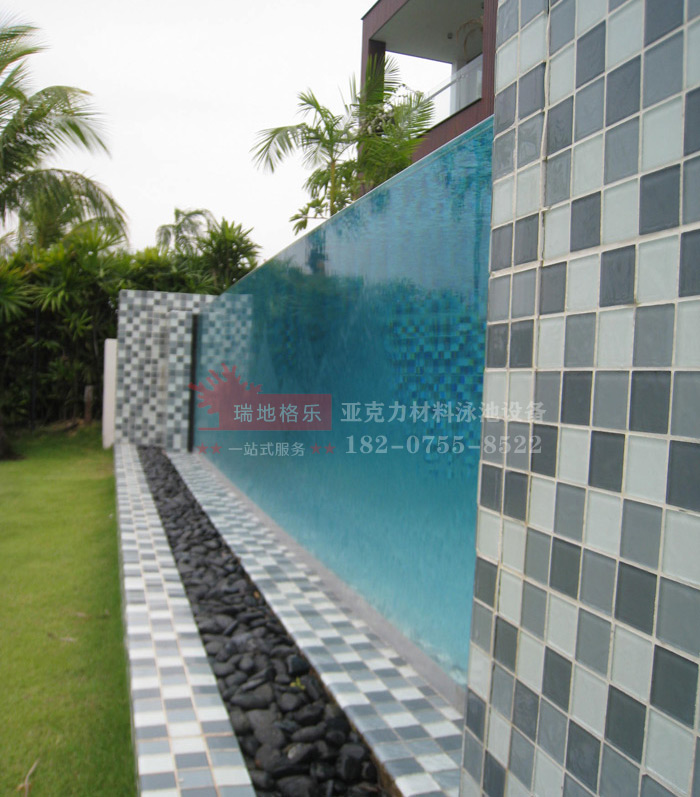 新加坡圣淘沙洋房亞克力透明空中泳池二，瑞地格樂亞克力游泳池